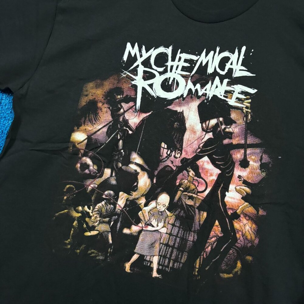 My Chemical Romance The Black Parade Rock Band T-Shirt Size XL - Picture 4 of 4